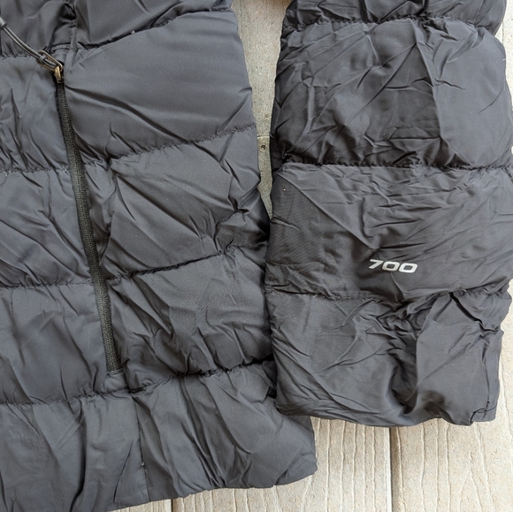 The North Face Down Jacket SKU905 - Picture 3 of 5